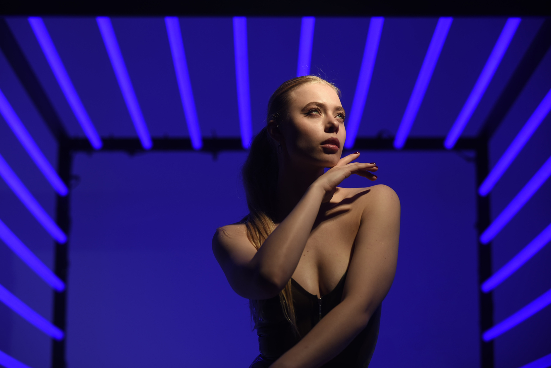 LED ROOM